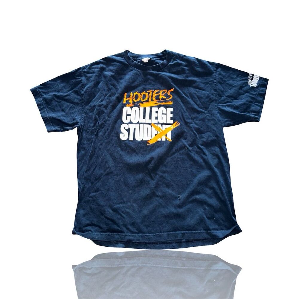 Vintage Hooters College Stud T-Shirt Blue Men's XL Lewisville TX Edition (Flaws)